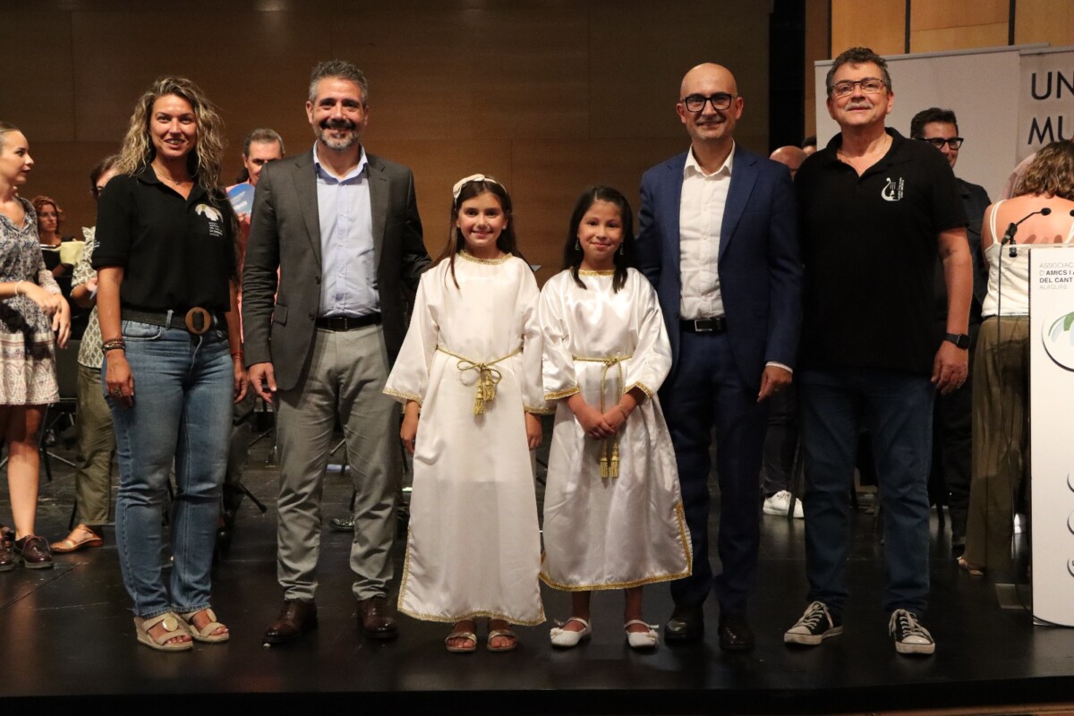 Cant de la Carxofa en honor a la Mare de Déu de l’Olivar y al Crist de la Bona Mort